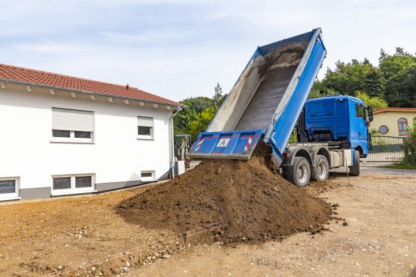 Garden Dirt Delivery in Post Falls